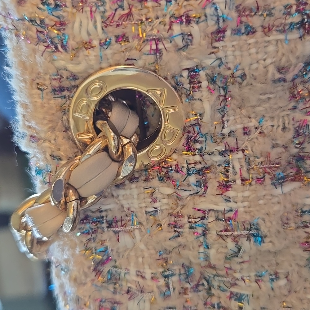 Aldo Quilted Handbag In Biege With Pastel Pink And Blue Accents. - Picture 16 of 16